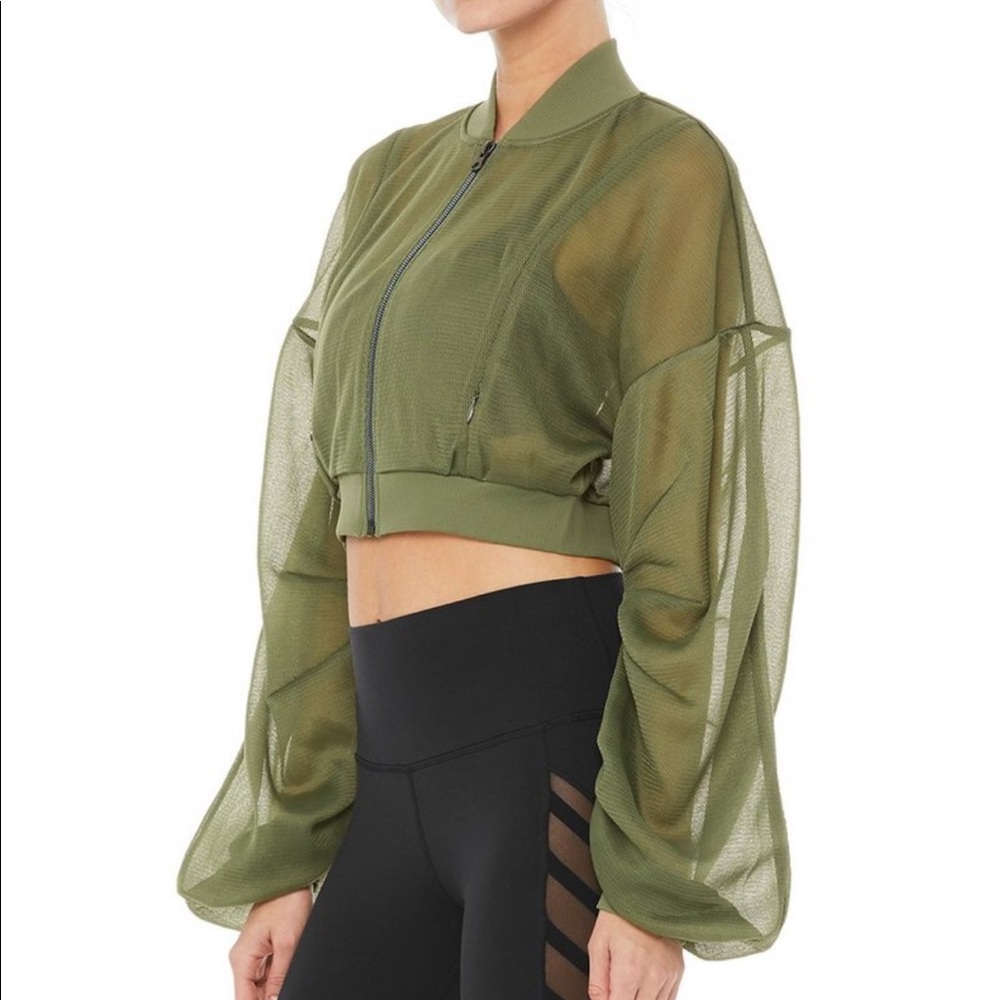 ALO Field Crop Jacket